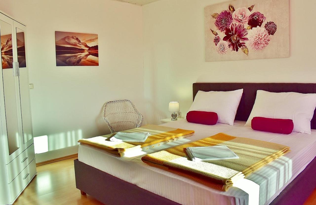 ראב Apartments Bosiljka מראה חיצוני תמונה