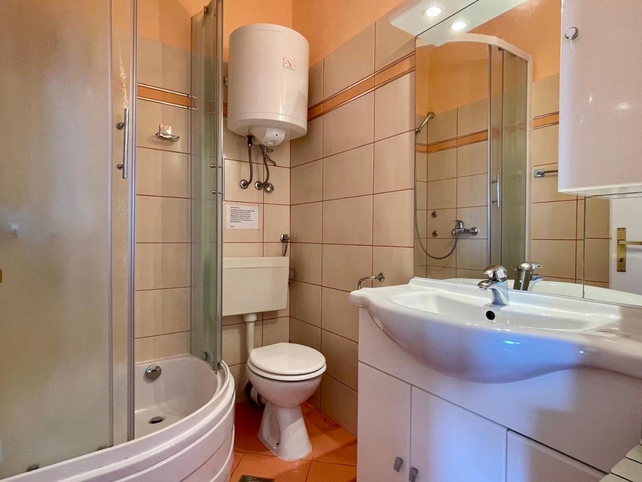 ראב Apartments Bosiljka מראה חיצוני תמונה