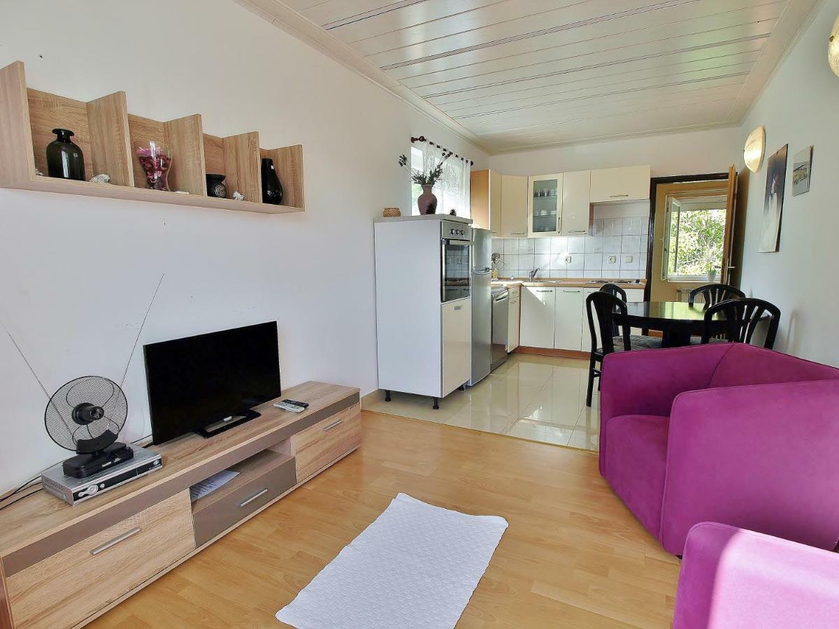 ראב Apartments Bosiljka מראה חיצוני תמונה